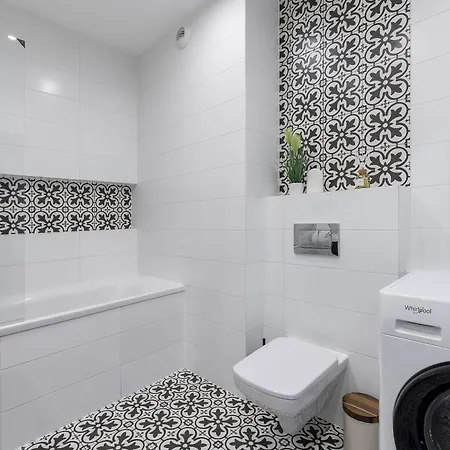 Lumina I Premium 3-room With Parking I 2 Bathrooms Apartment Lodz