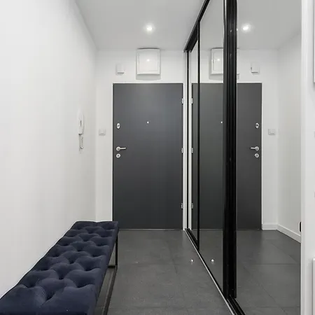 Lumina I Premium 3-room With Parking I 2 Bathrooms Apartment Lodz
