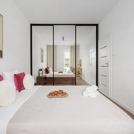 Lumina I Premium 3-room With Parking I 2 Bathrooms *