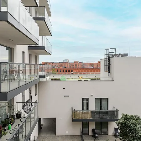 Lumina I Premium 3-room With Parking I 2 Bathrooms Lodz
